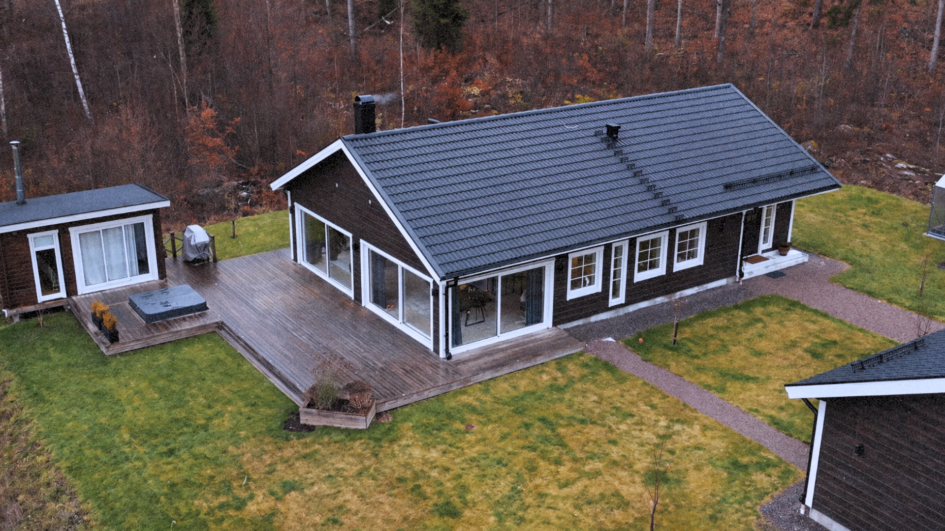 Nybyggnation, lösvirkeshus — Vår egna husmodell Valkyria ++ - Vy 2