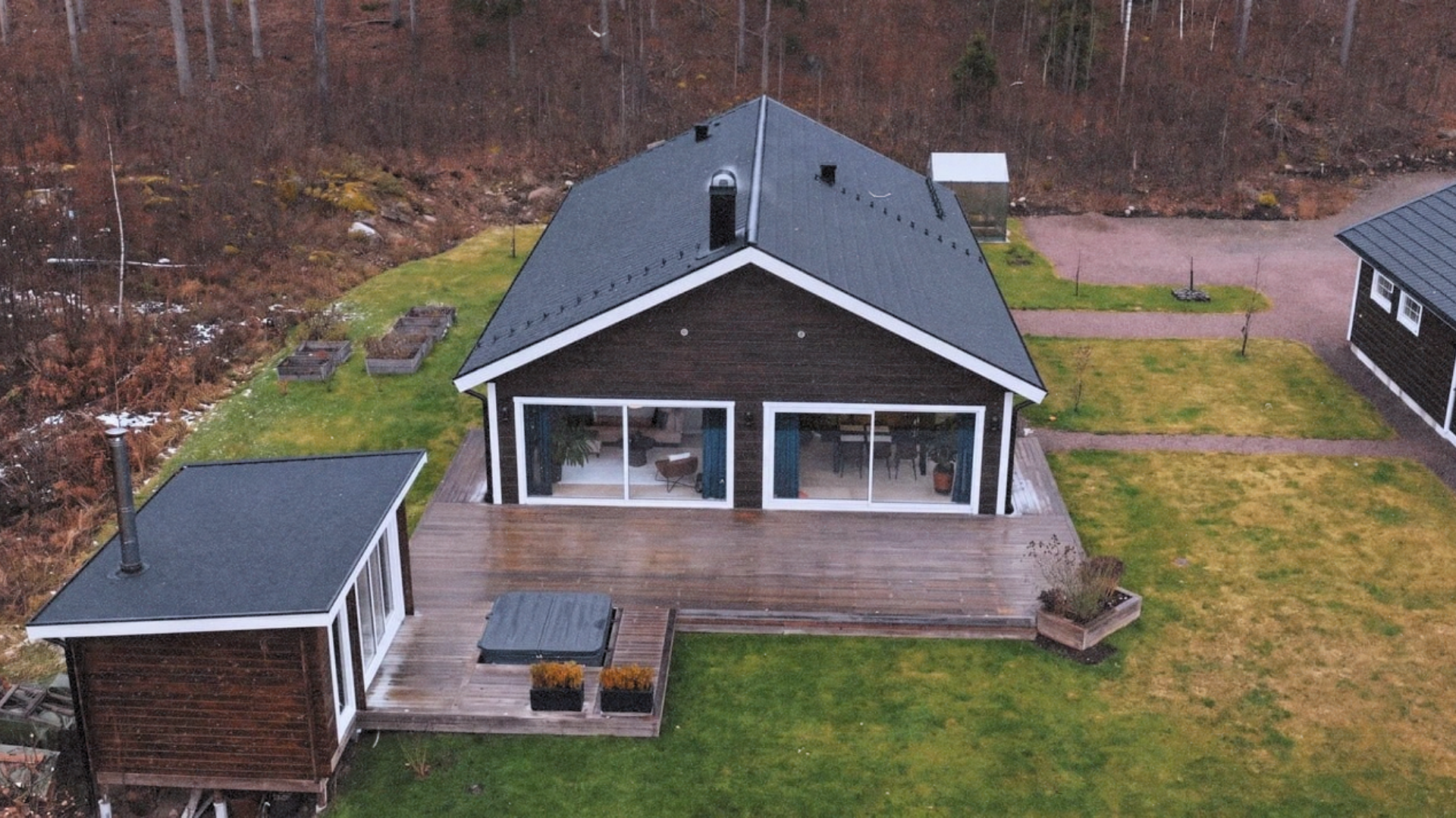 Nybyggnation, lösvirkeshus — Vår egna husmodell Valkyria ++ - Vy 3